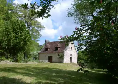 Le bief - gîte du Moulin de la Porte